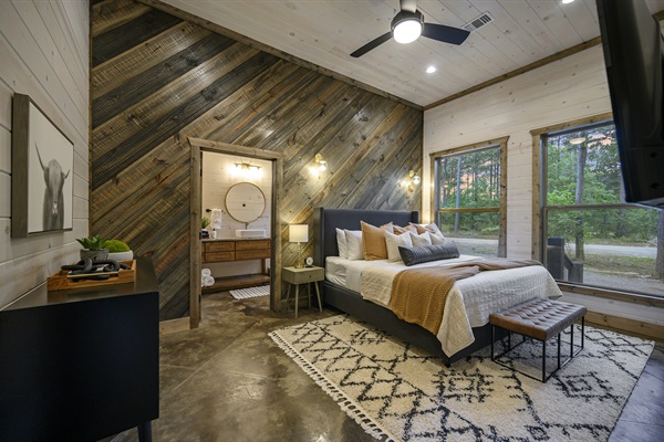 Bedroom 2: King Bed, TV, Bathroom