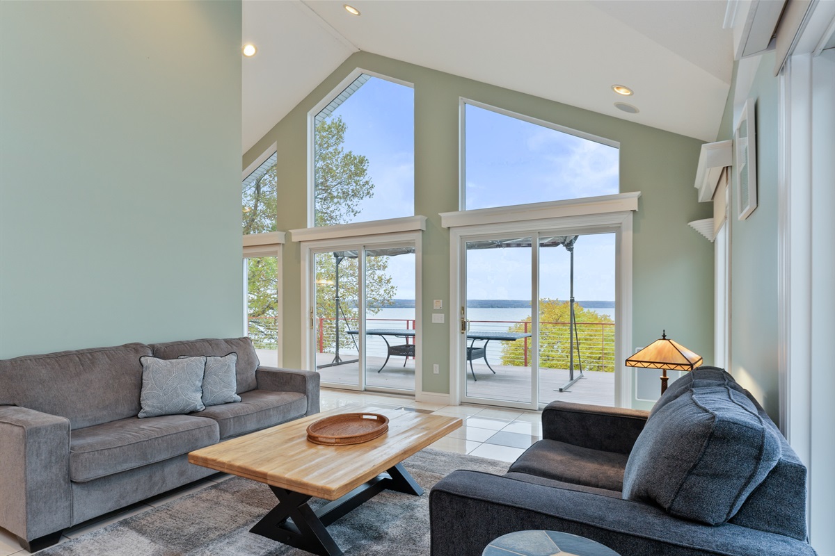 Spacious upstairs living area with beautiful lake views-main floor