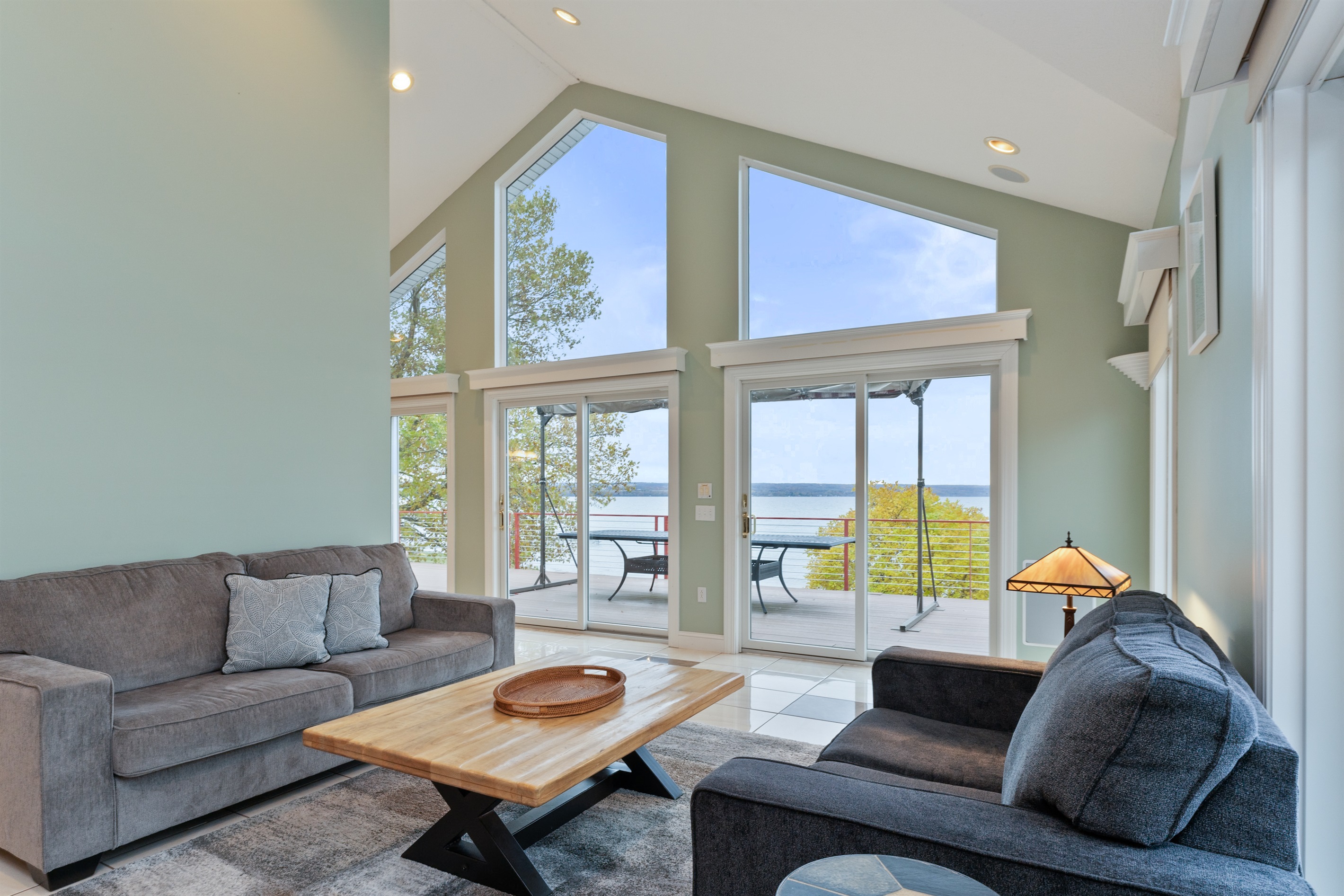Spacious upstairs living area with beautiful lake views-main floor