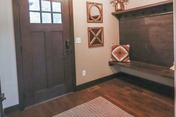 Entry area