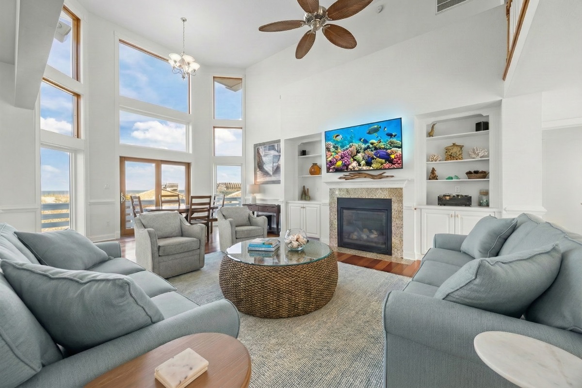 The Arrival: Living room ocean view