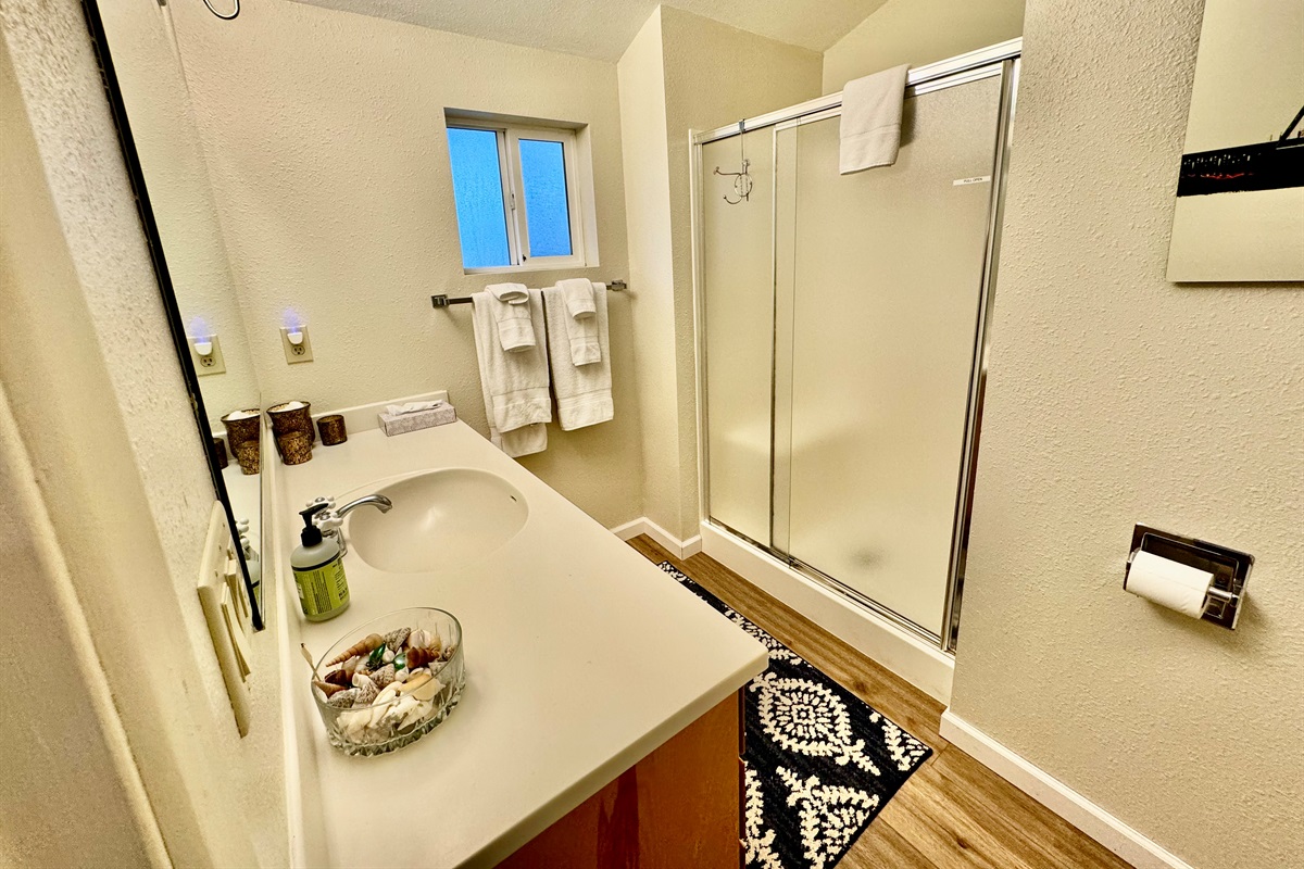 ensuite bath with shower