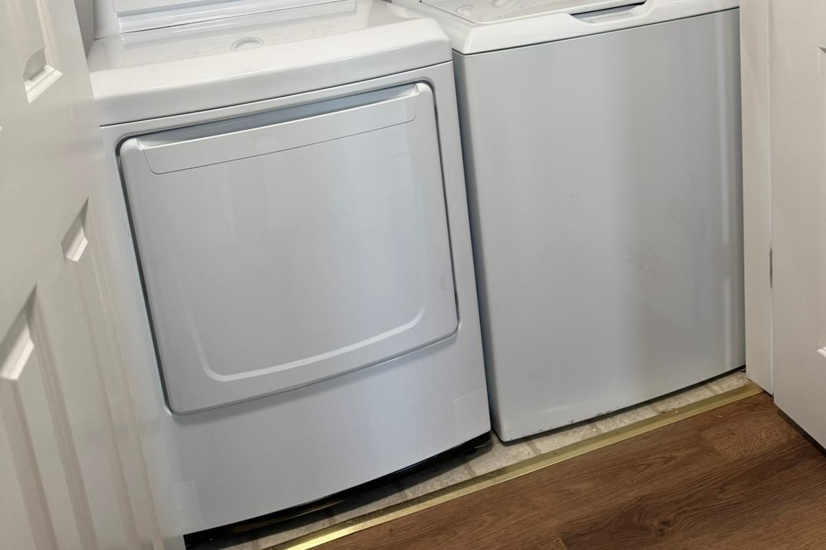 Washer + Dryer