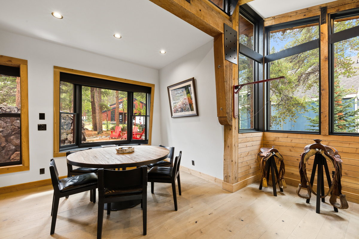 Dining area on the left, Hook & Ring game and a touch of classic western fun on the right