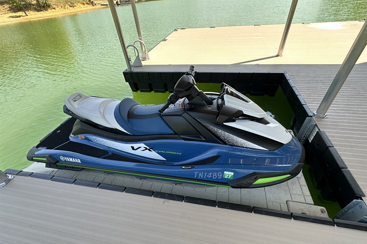 Jet Ski Available for Rent (Yamaha Vx Cruiser)