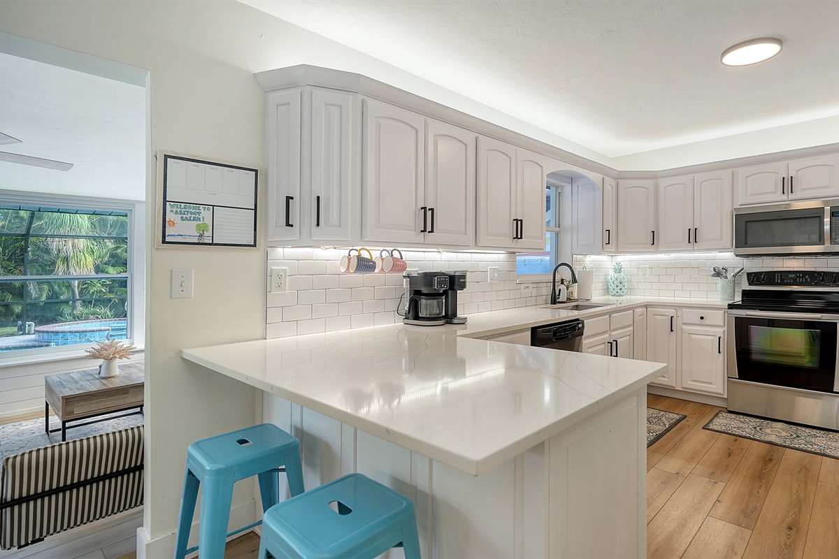 From morning coffee by the pool to sunset cocktails at the tiki bar