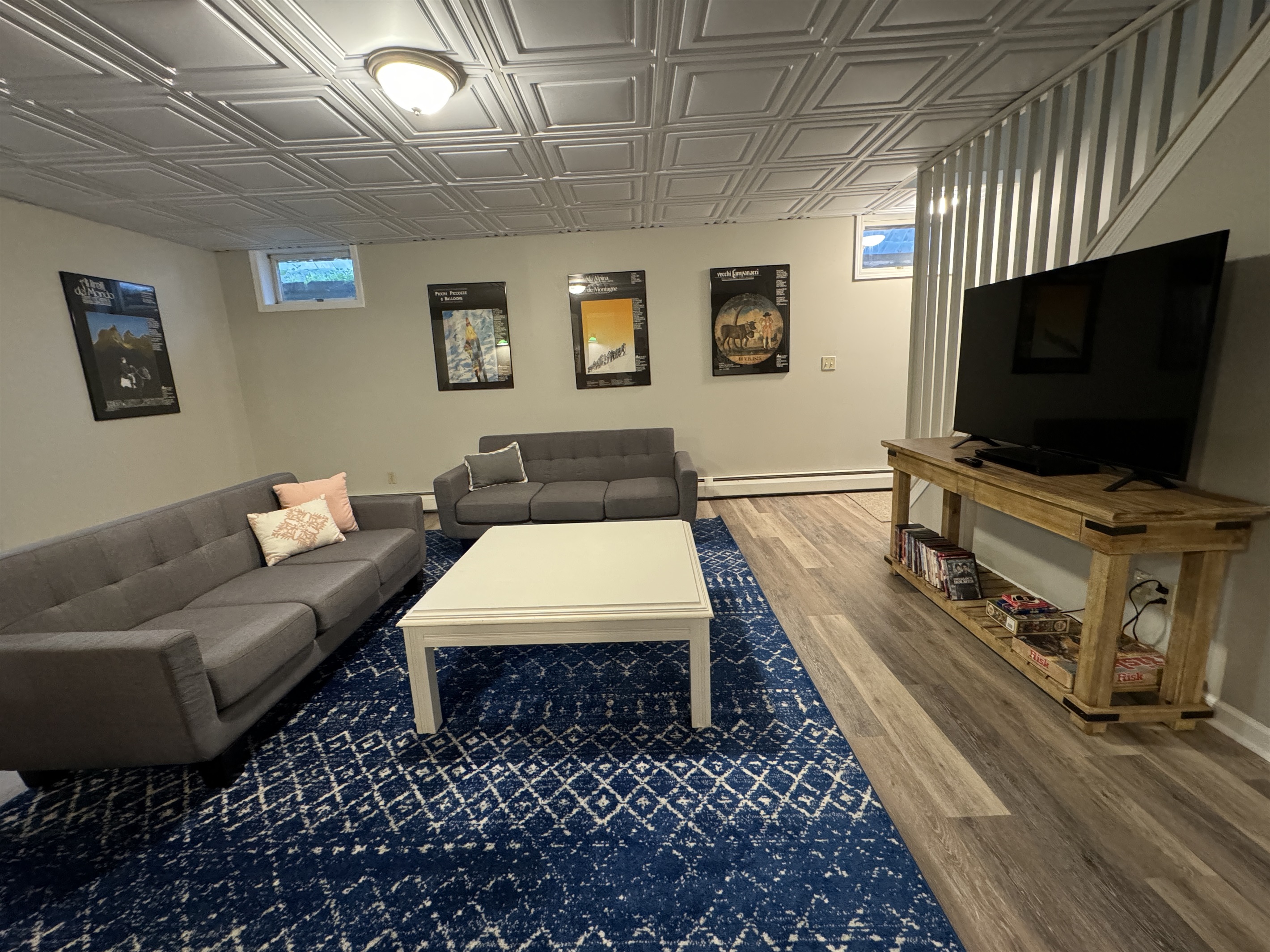 Lower level gamroom/bar