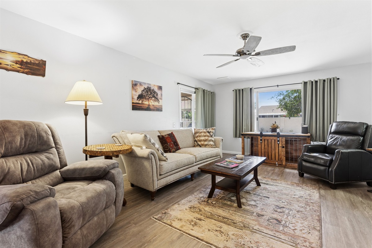 Tranquil Sun City West Stay | Bright 2BR Home — Tranquil Sun City West Stay | Bright 2BR Home w/ Communal Pool, Sun City West, Arizona — photo 12