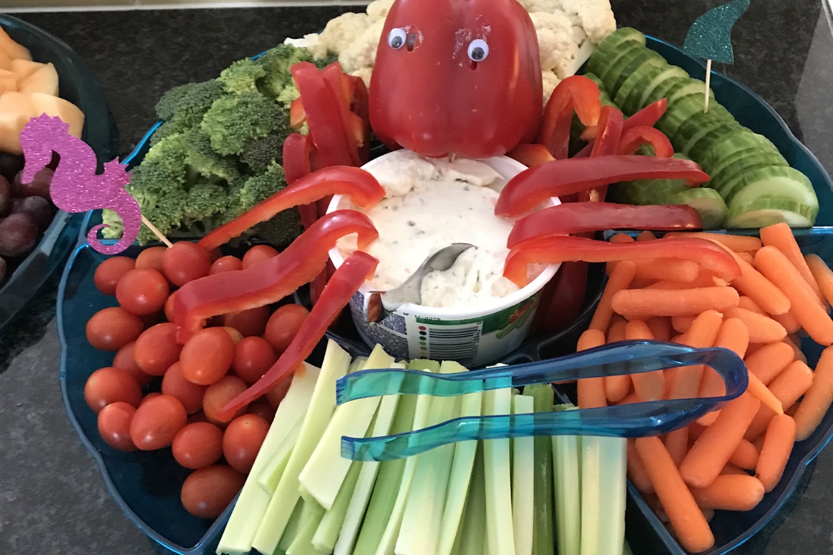 VEGGIE TRAY