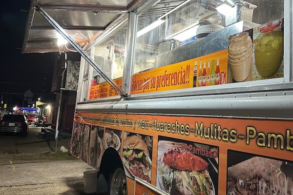 Local multiple variety food trucks 6 mins drive- 2.9 miles4245 E Berry St,Fort Worth, TX 76105, United States