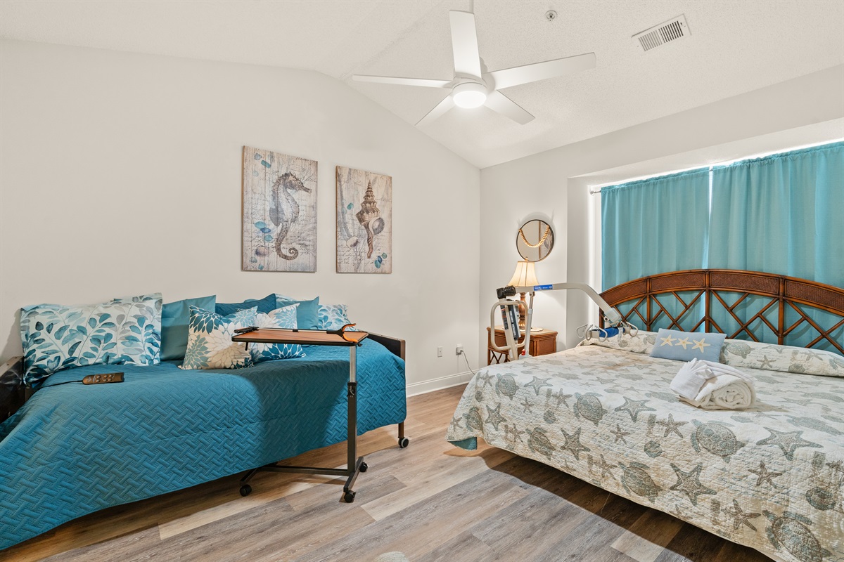 King and "Hospital style" adjustable bed in 2nd spacious bedroom