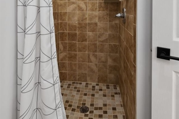 "Amenities are plentiful. Nice hot showers. Entire place is updated and clean. We felt right at home. We will be back!" - Tequila, 5 Star Review
