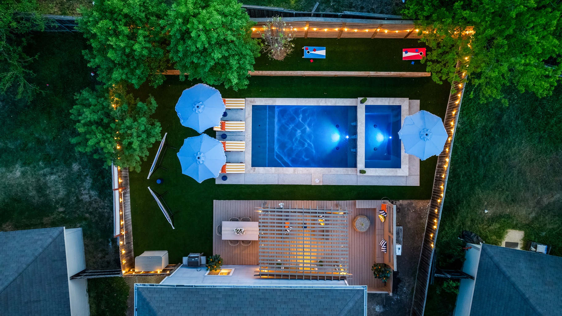 Full turfed backyard for full usability