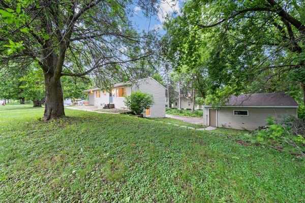 There are steps to the lower parking area, if additional parking is needed during your stay.