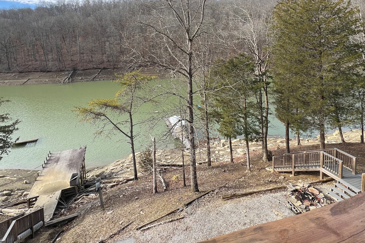 lake view (winter pool level)