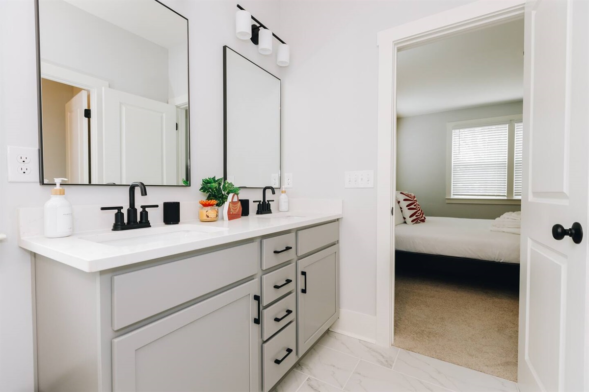 A spacious and elegant ensuite