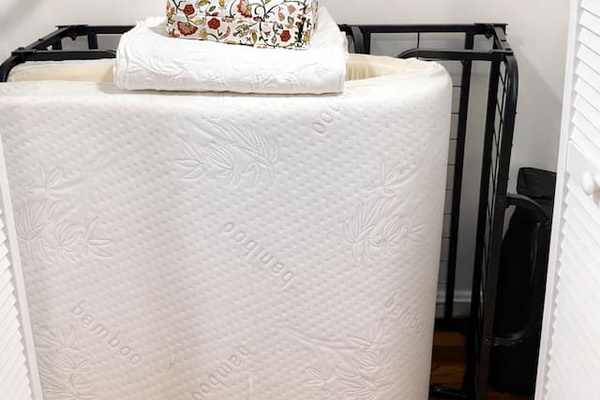 Rollaway twin bed, available to roll into any room! 