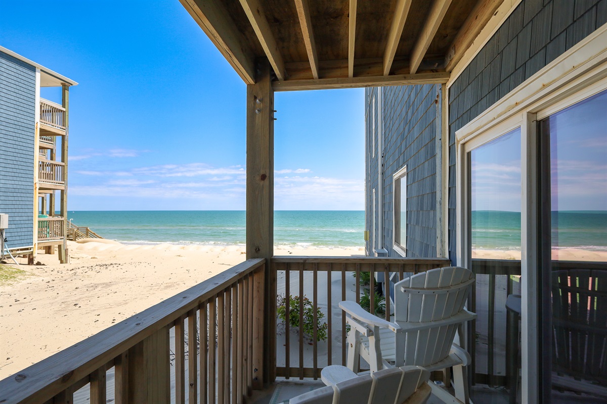 Welcome to "Coastal Wonderland"!