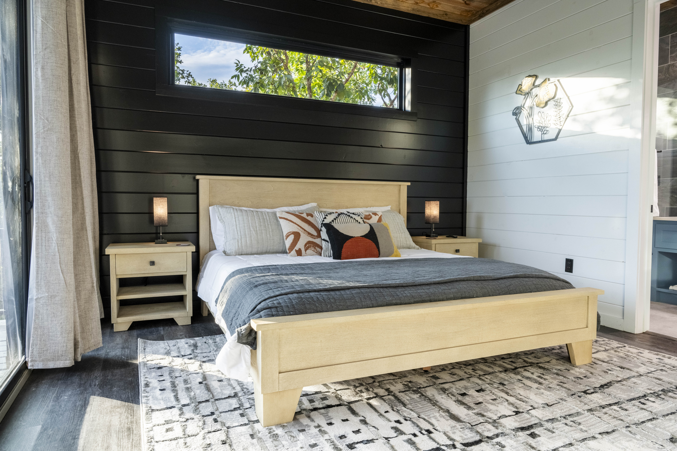 King Bedroom 3