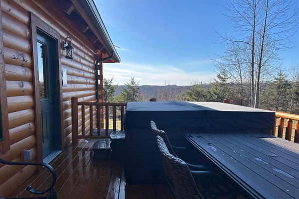 Soak Your Cares Away Under a Sky Full of Stars!