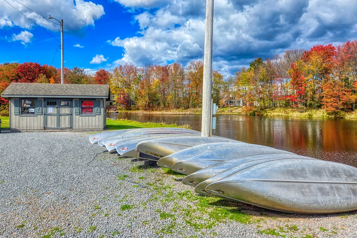 Rental Shack (seasonal) - Community Amenity - Arrowhead Lake - Serhii Vacation Rentals