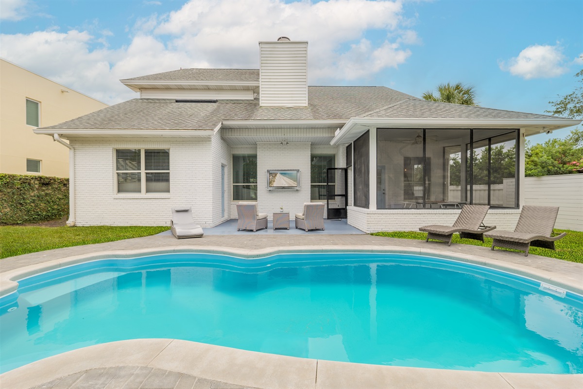 Sunny days, cool dips...dive in and relax at your own backyard getaway