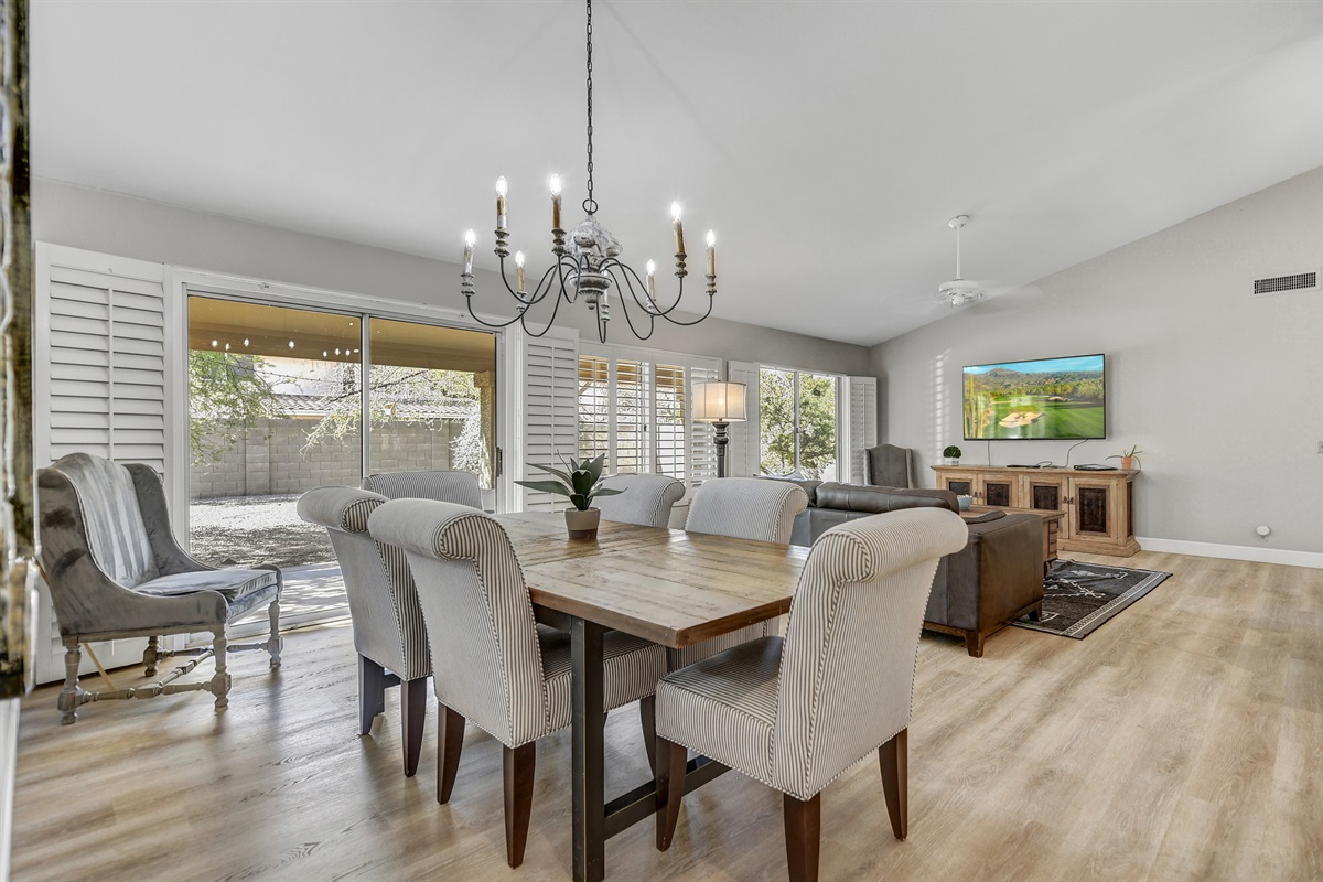Great Room Perfect for Dining and watching the game!