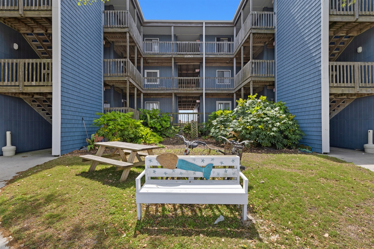 Building 2 within Topsail Reef