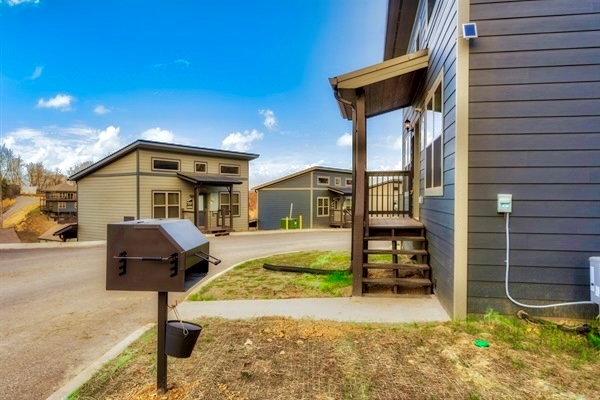 Park style BBQ available! BYO charcoal and lighter fluid for a fun cookout. Enjoy grilling outdoors in a beautiful mountain setting, perfect for family meals or casual gatherings with friends. Easy access and great spot for summer barbecues!