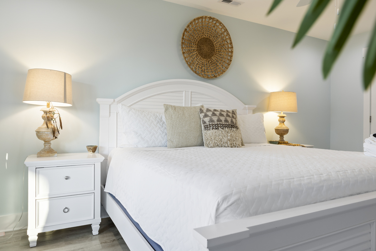 King bed | 2nd floor