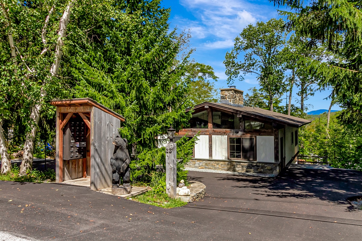 Front of Chalet O'Bear Summer