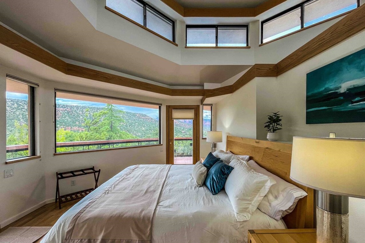 Picture windows , enjoy Sedona views  from bed! 