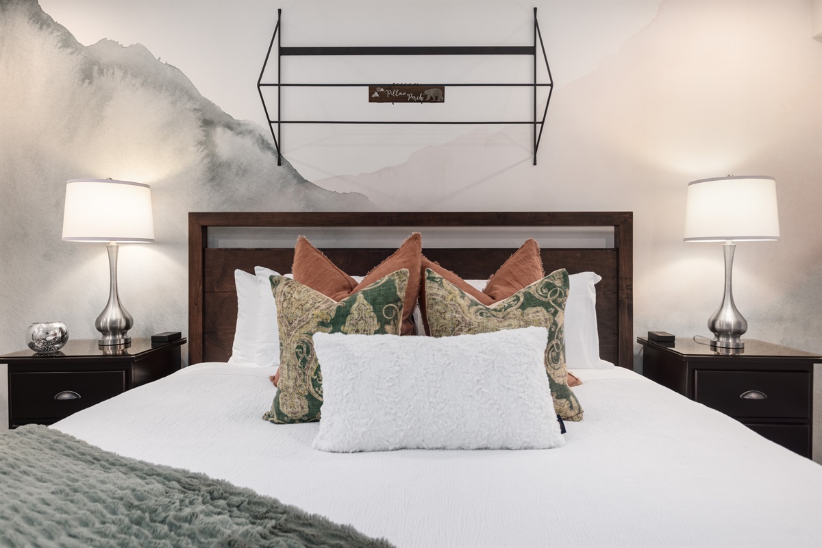 100% cotton sheets and West Elm duvet covers, Dania goose down comforter in the winter, and 100% breathable Dania pure silk comforter in the summer. Enjoy!