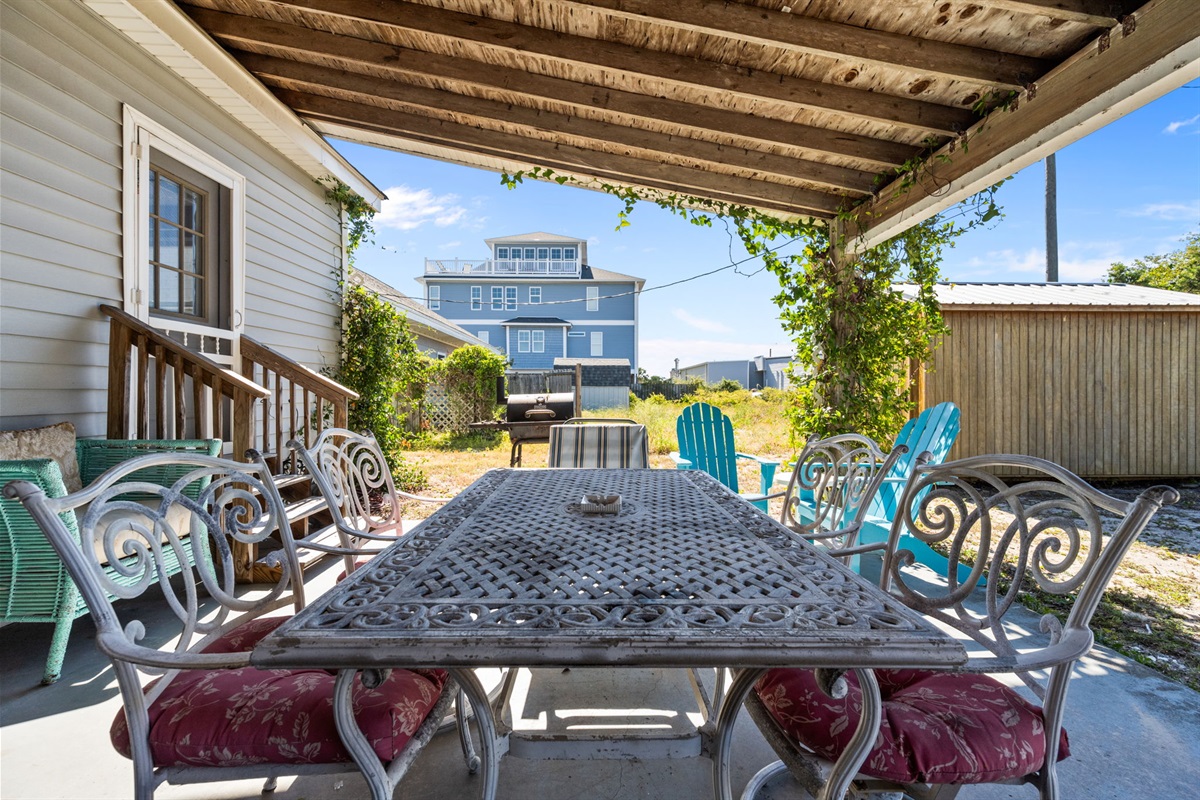 Picnic table for outdoor seafood boils