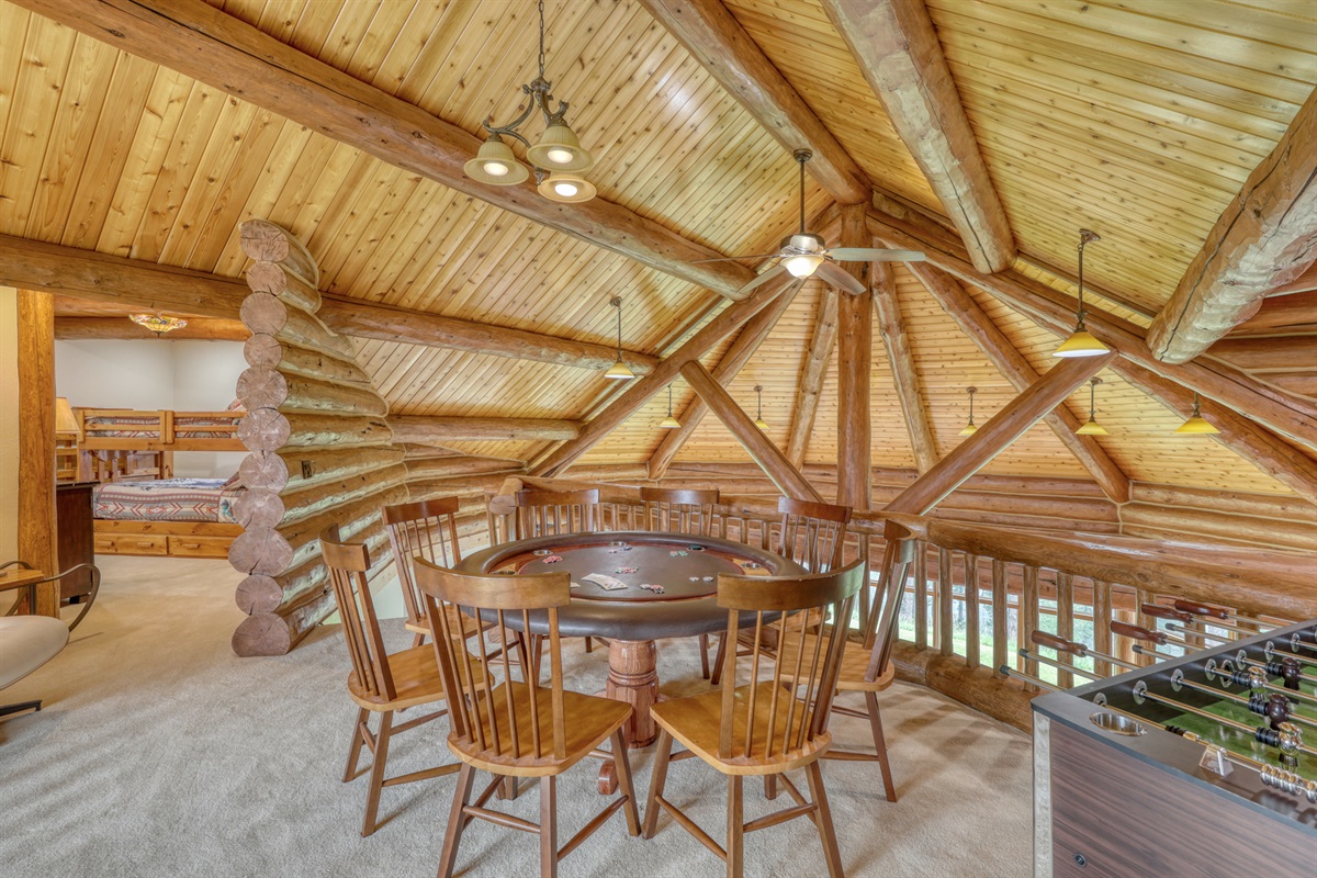Poker/Card Table for 8