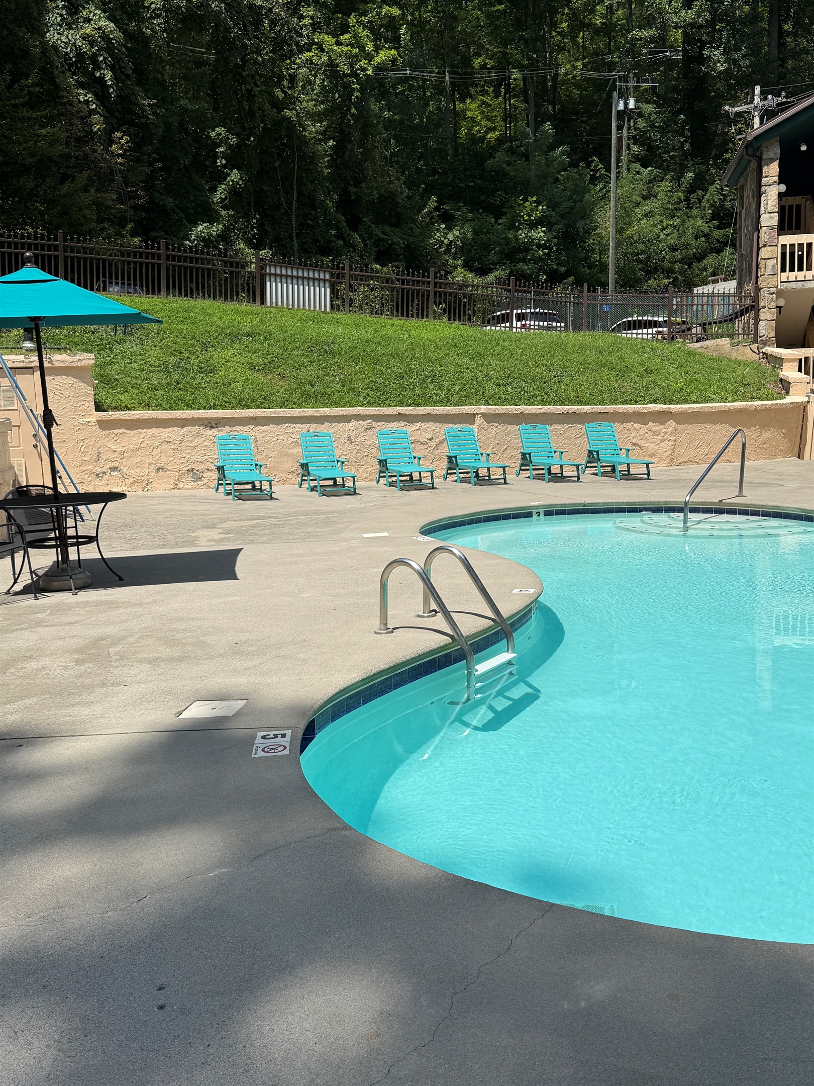 After a morning hike, cool off from the summer heat in the wonderful pool or just relax poolside in the lounge chairs.  

The pool is open from Memorial Day weekend until mid October.  It is heated for those cool days and late season swims.