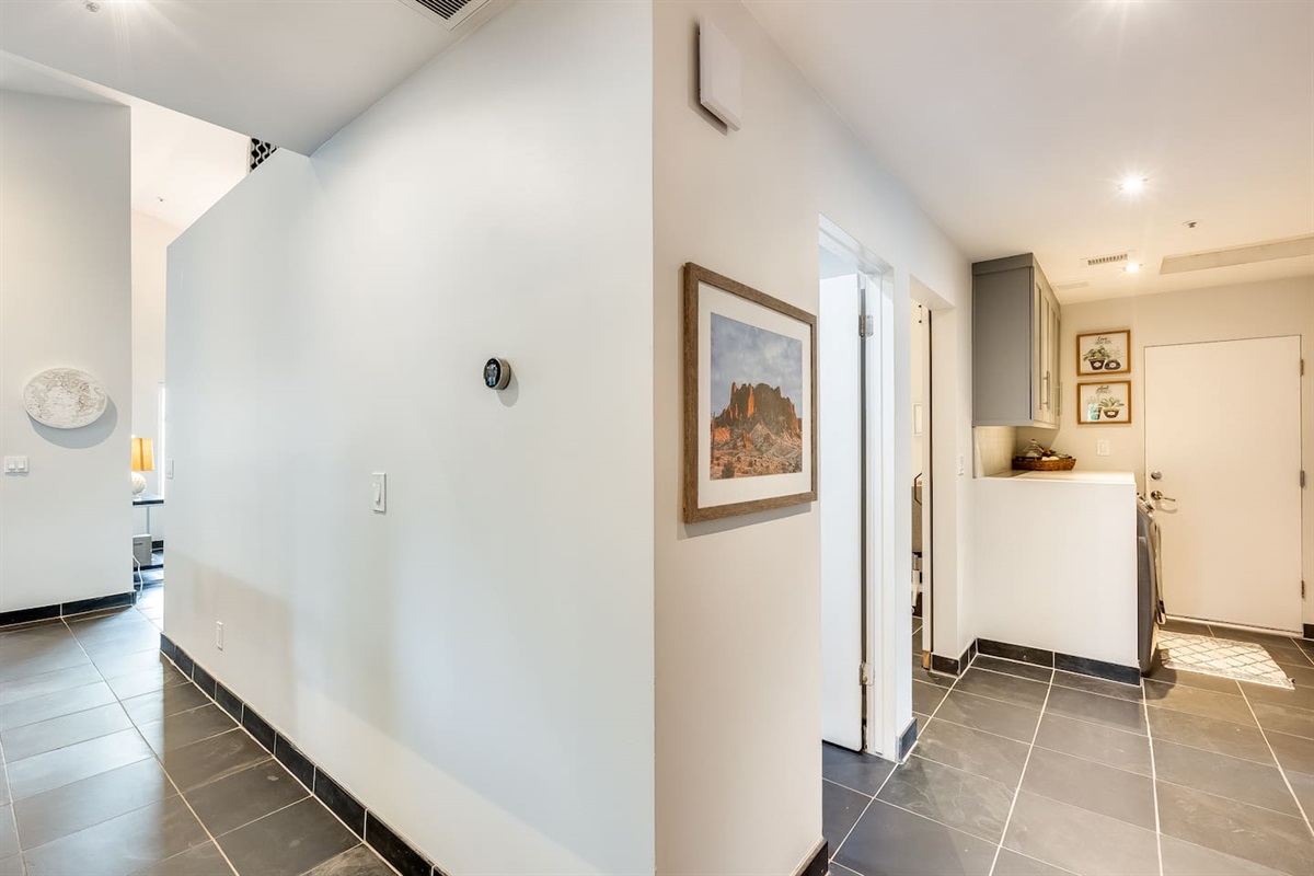 Meadow Hill · Dynamic Modern Home in N S — Meadow Hills in North Scottsdale / Heated Pool, Scottsdale, Arizona — photo 48