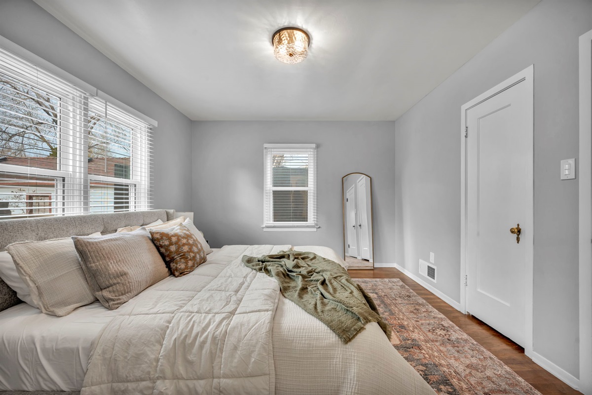 Wonderful to end the day in this serene bedroom.