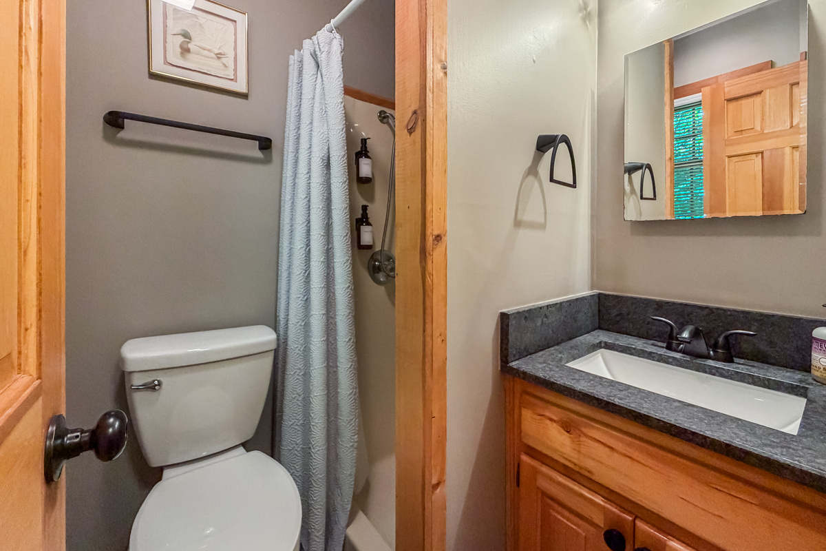 Second full bathroom 
