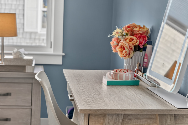 A thoughtfully designed nook, ideal for catching up on work or planning your next adventure.