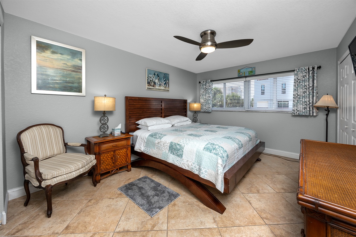 King Bed with lots of storage areas