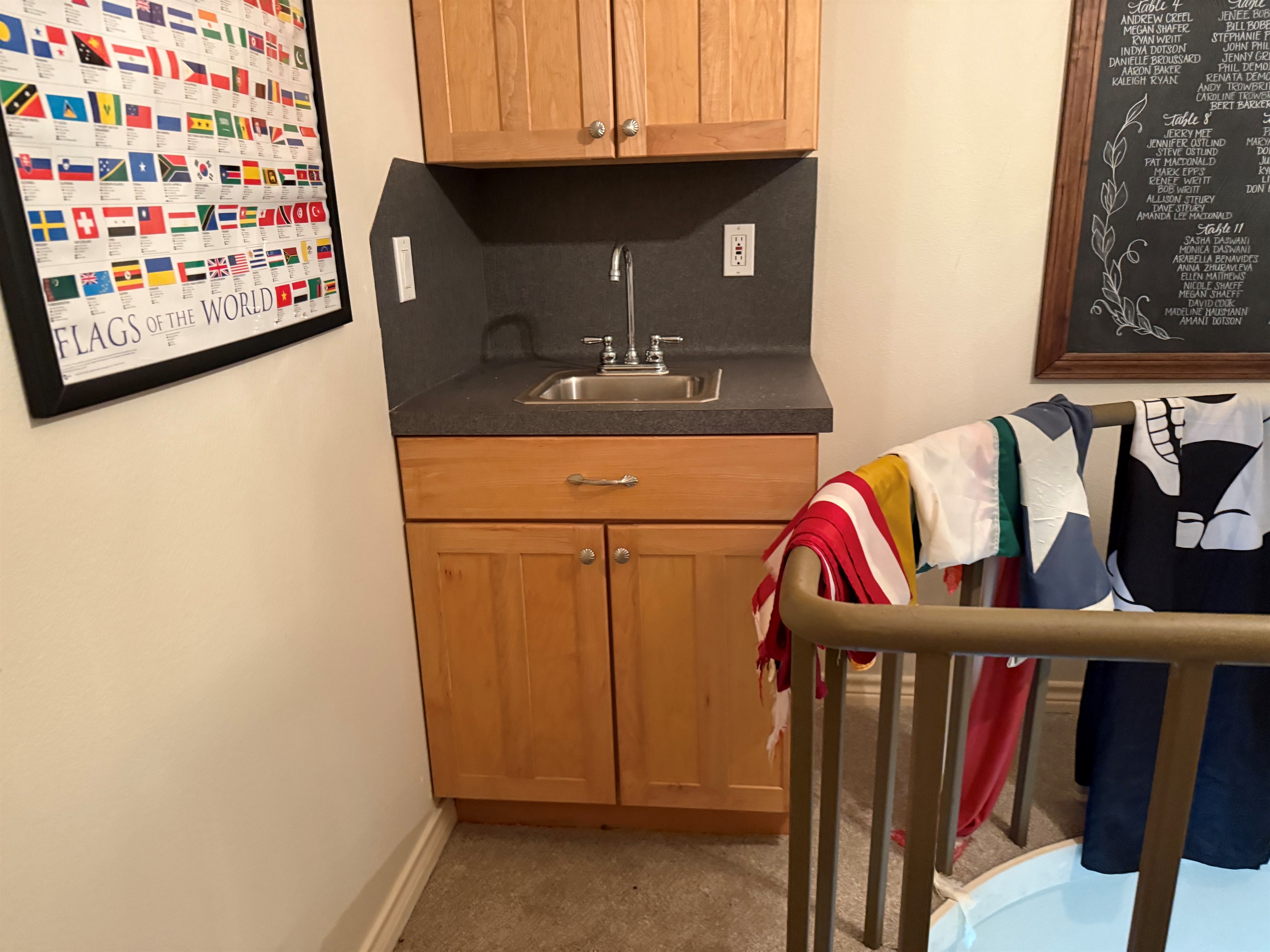 Upstairs athe Crows Nest you will find a wet bar, and drink frdige for the sunset and sunrise views.  360 degree views of the whole island!