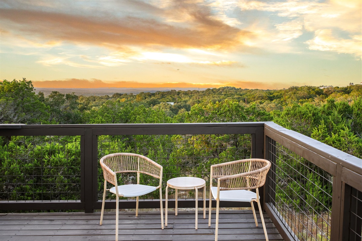 Unwind with endless Hill Country views are the perfect backdrop for coffee at sunrise or wine at sunset.