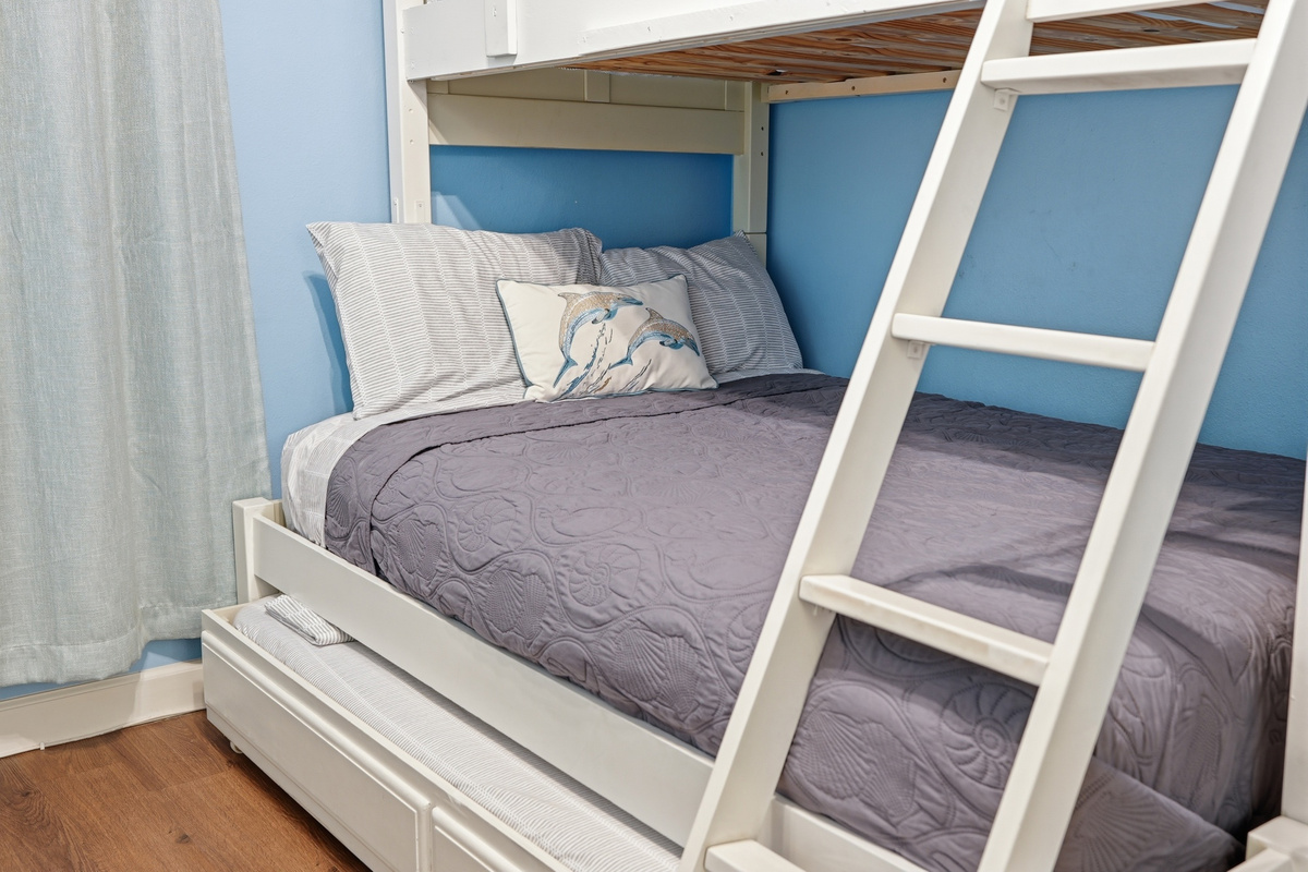 Guest Room 2