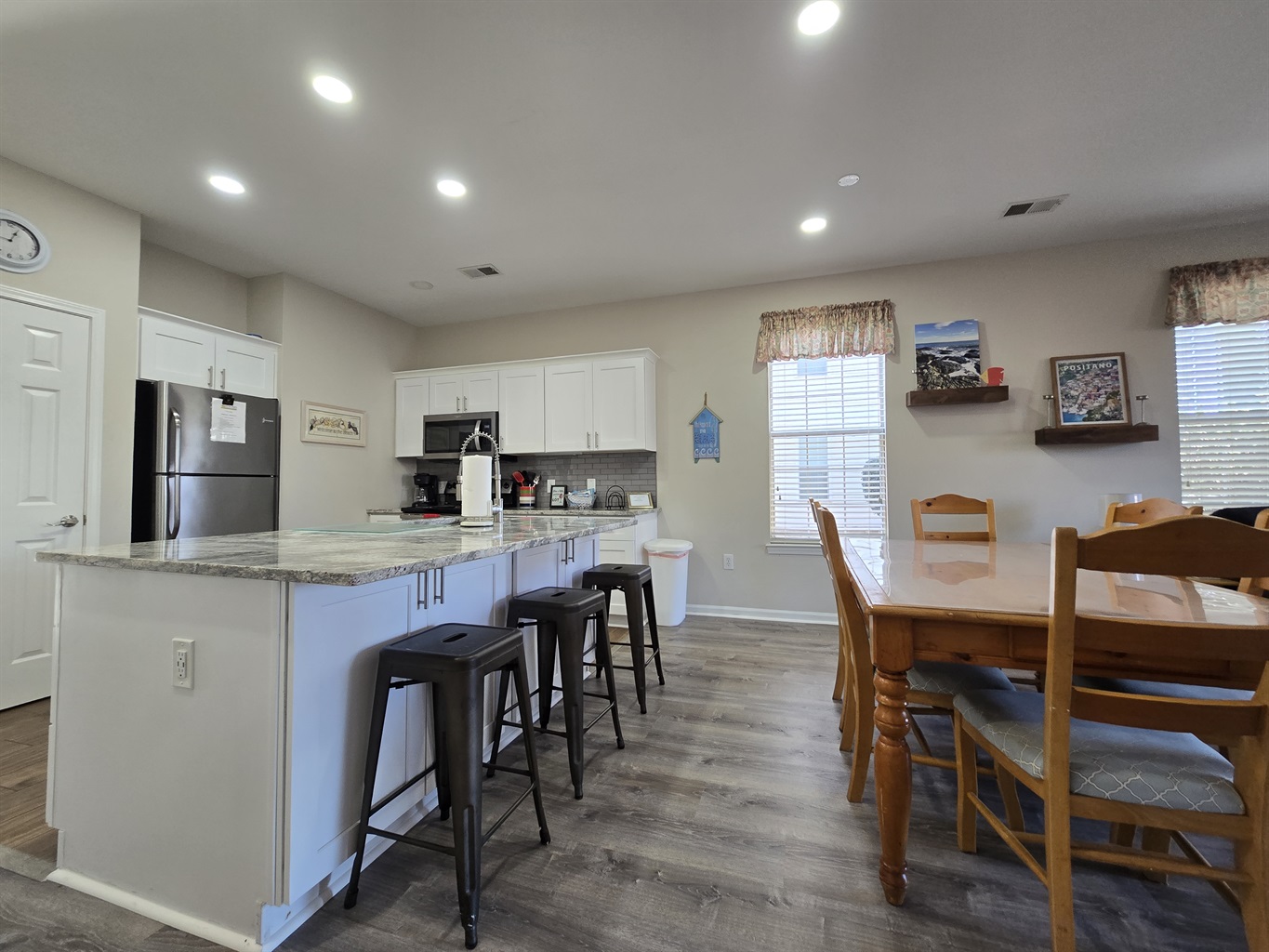 Optimal Kitchen and Dining Spaces