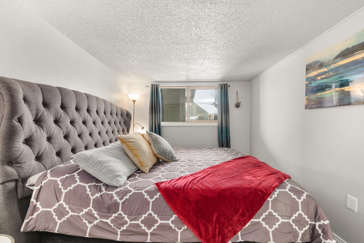 Bedroom 2 | Kingsize Bed |