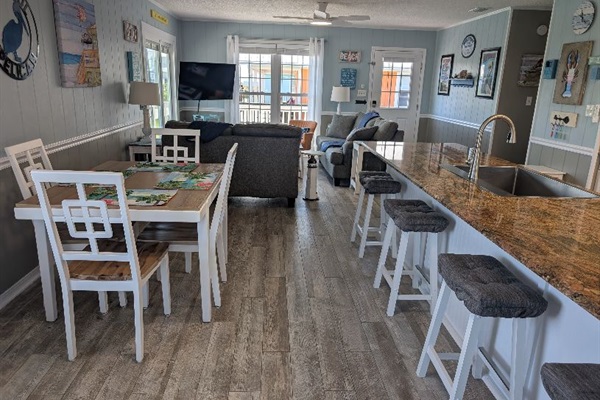 Seat four at the table and four at the island
