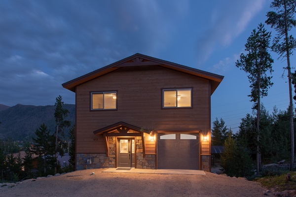 Easy access to with Parking right in front of the house.
