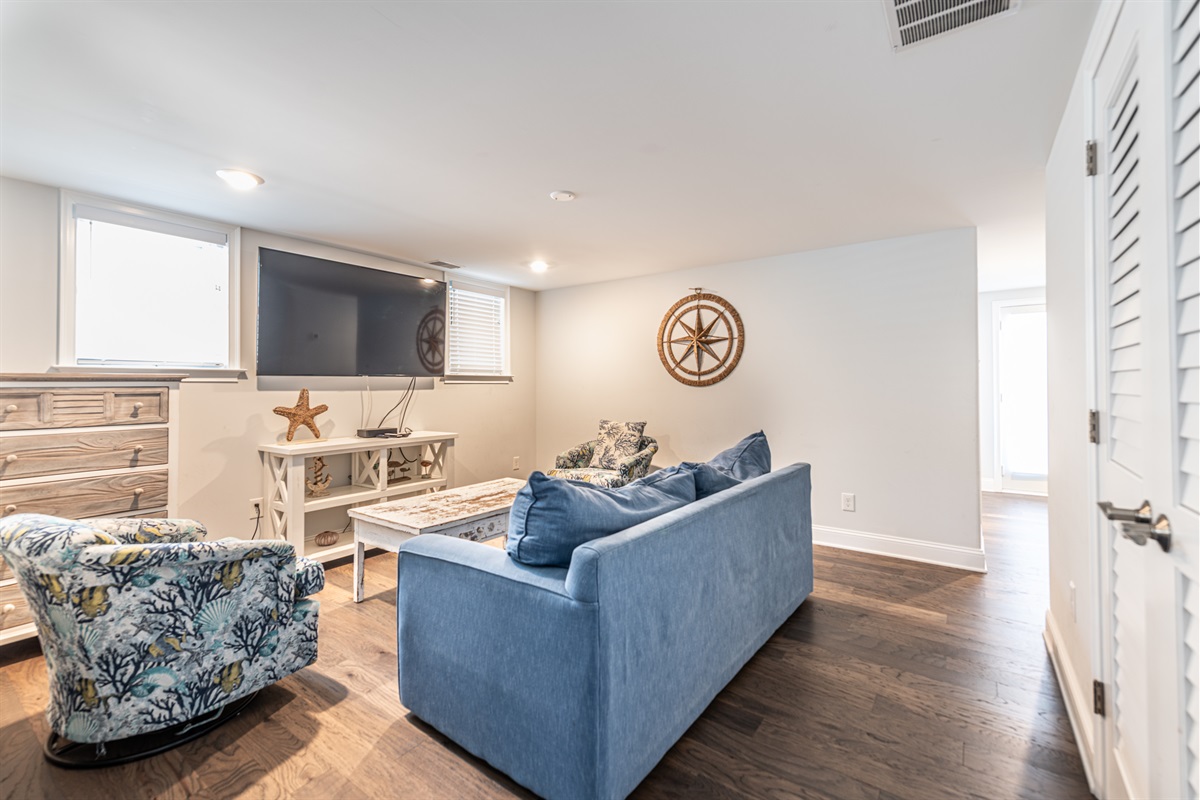 Family room (on bedroom level)