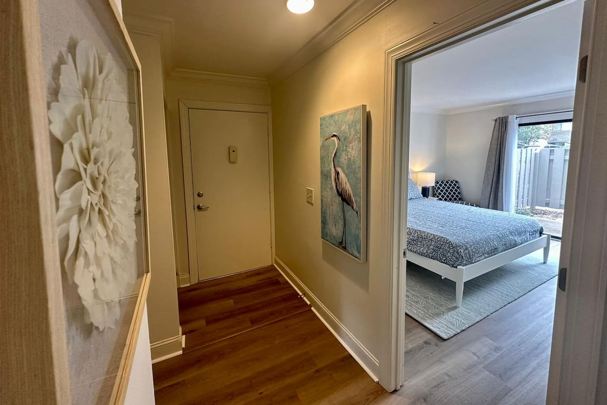 Hallway to the bedroom